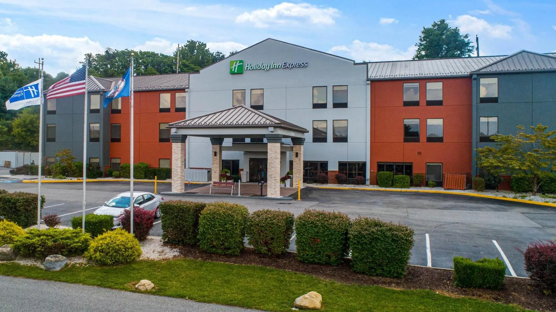 15 Highest-Rated Hotels for Cleanliness in the Appalachian Mountains