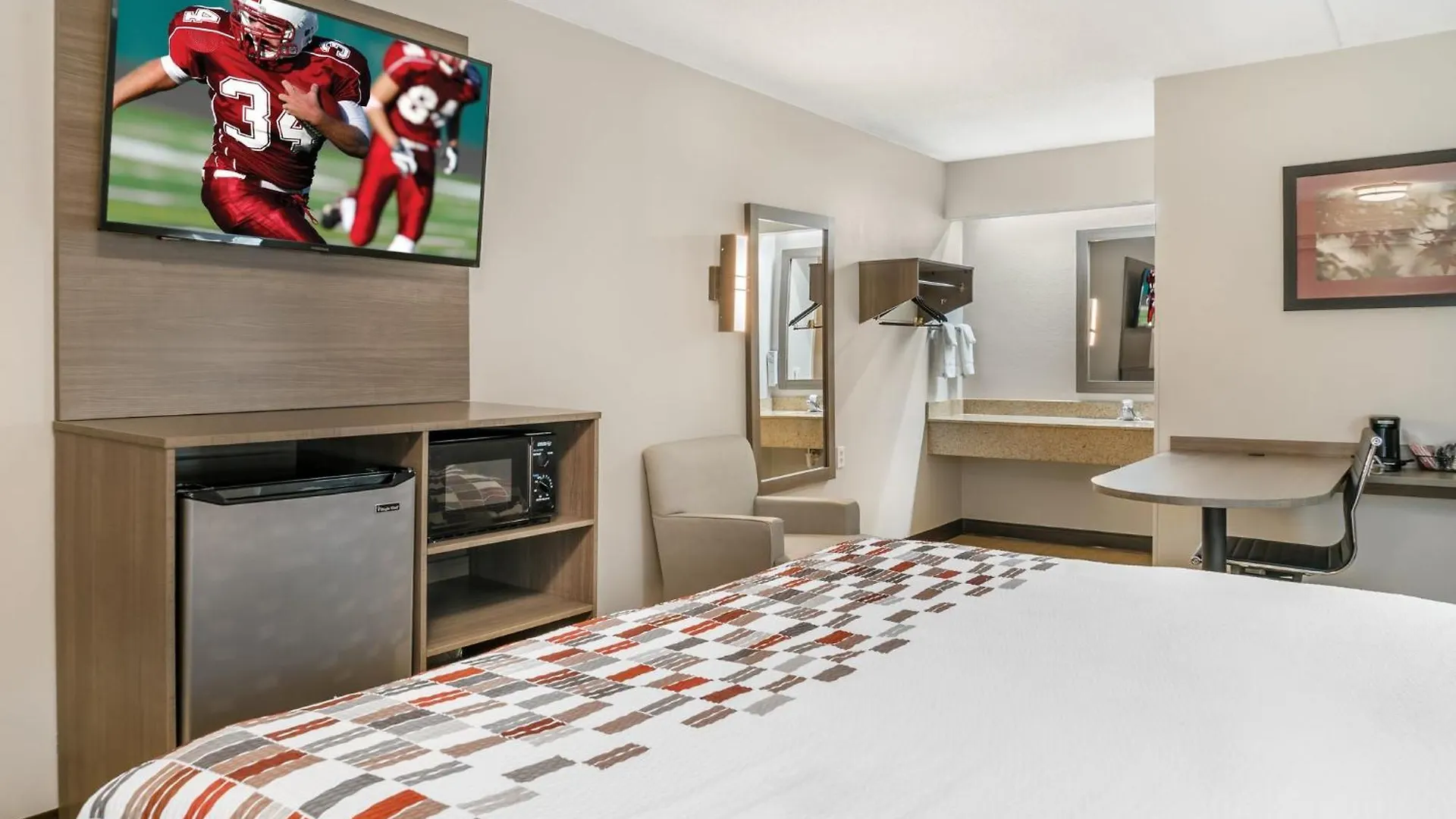 4 Budget Hotels Near Papp Park That Deliver Real Value